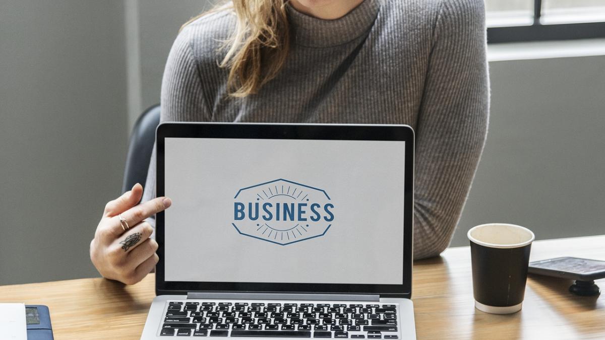 american_3660498_1280_65540400