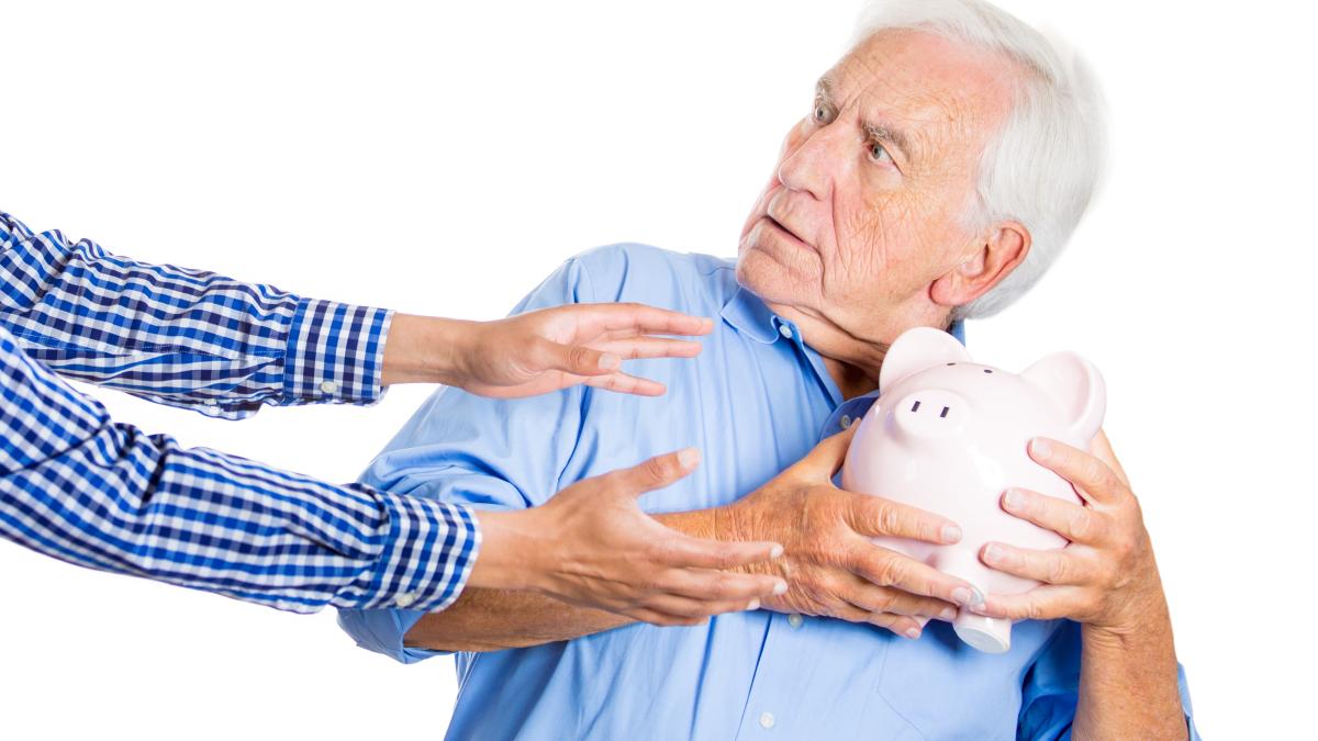 pensionari9_82243400