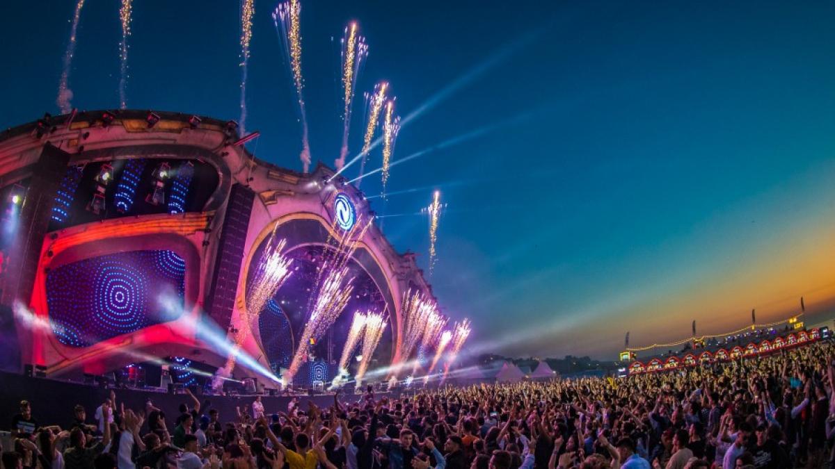 mainstage_4_77808200