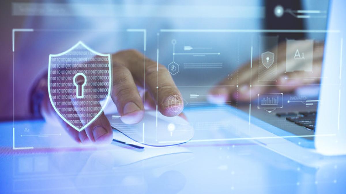 lock_icon_whilst_man_is_using_mouse_53876_90303_98248700