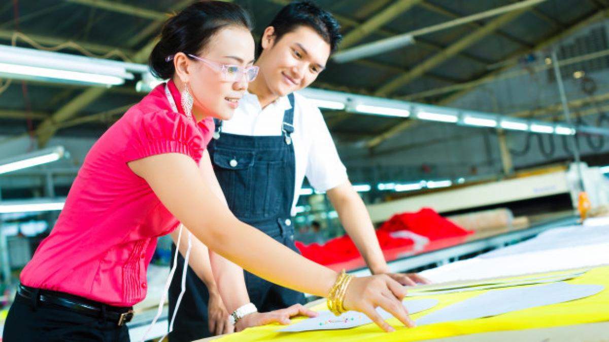 worker_dressmaker_factory_79405_10475_02131200