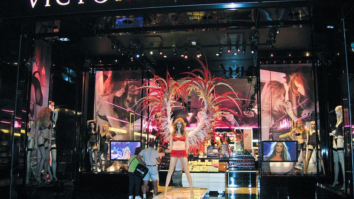 800px_victorias_secret_store_in_las_vegas_16198800