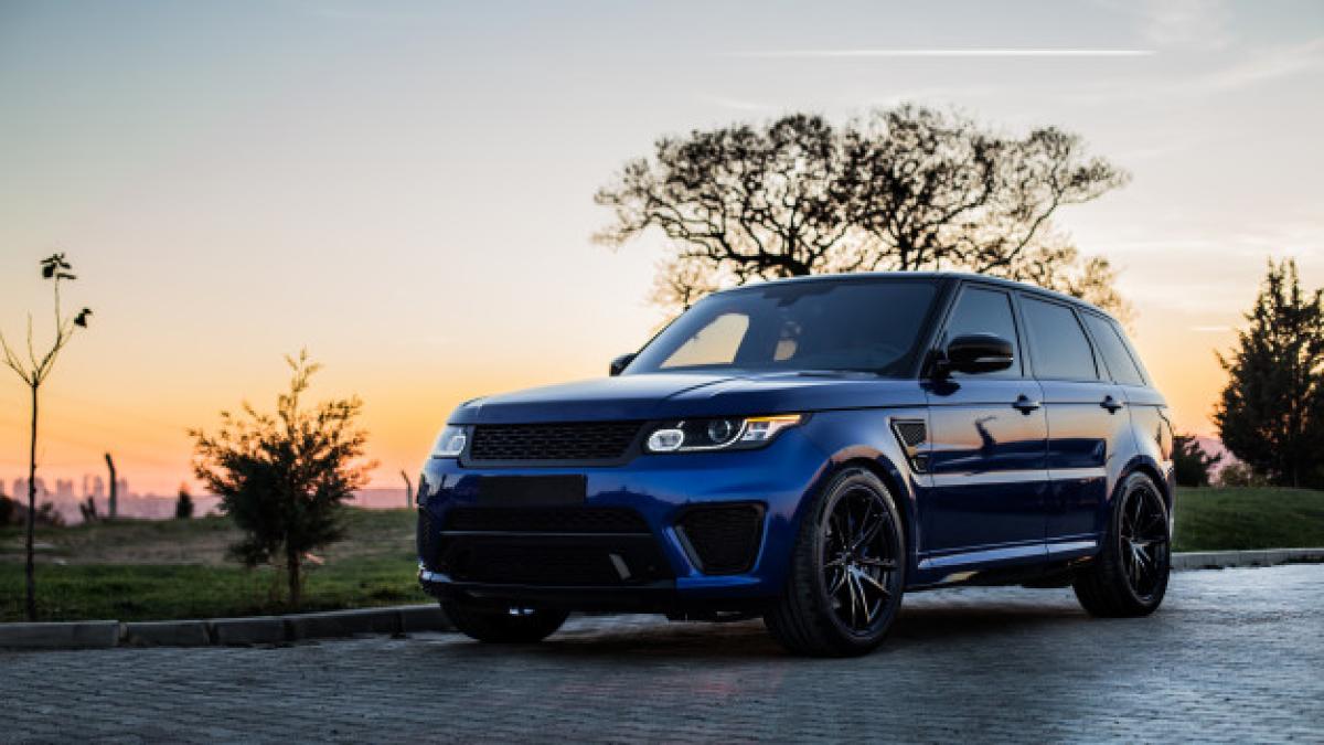 blue_jeep_parking_public_zone_114579_4042_62349900