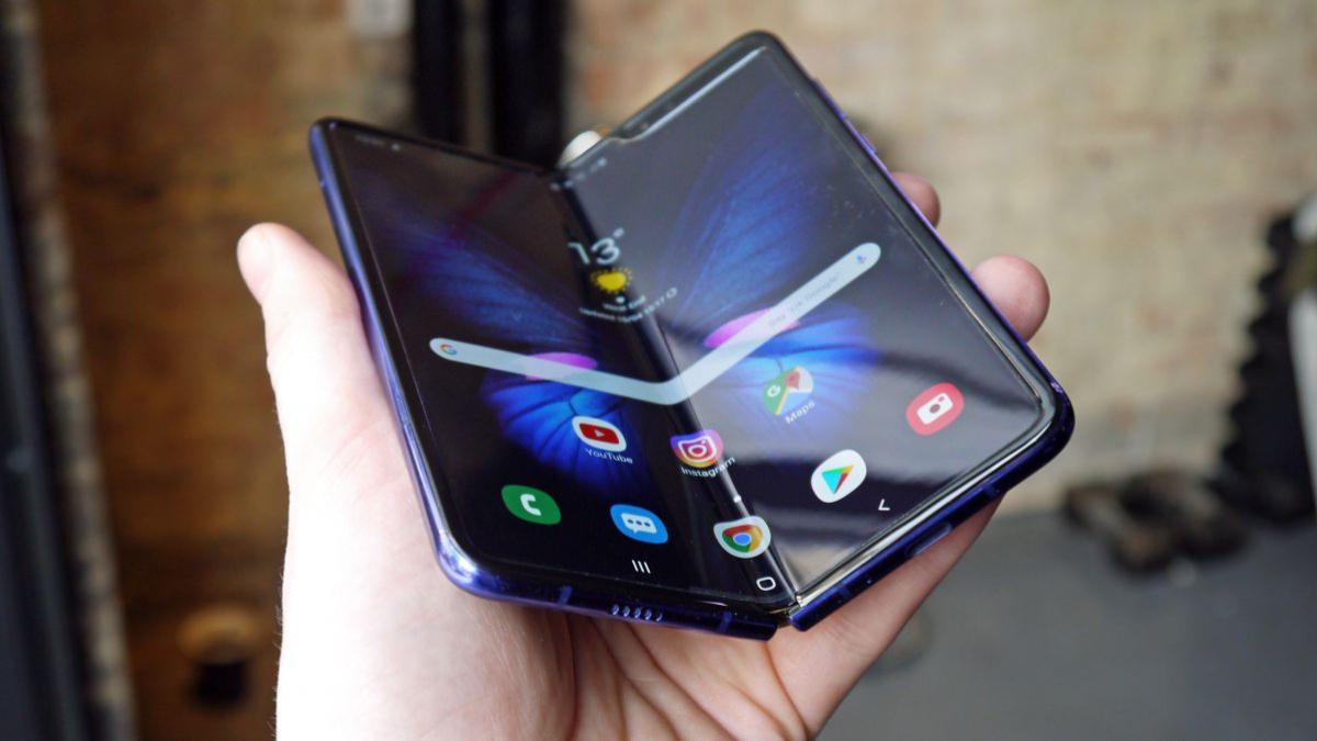 samsung_galaxy_fold_07135600