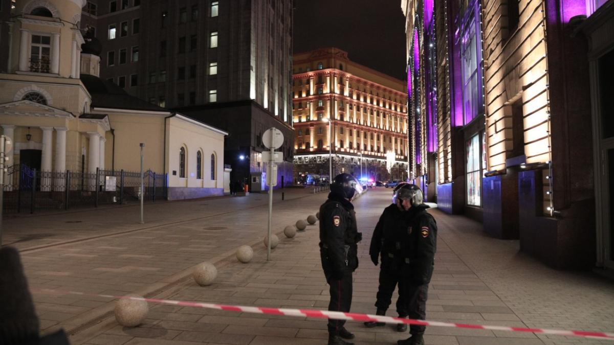 emkso7nwsaaiwle_43346700