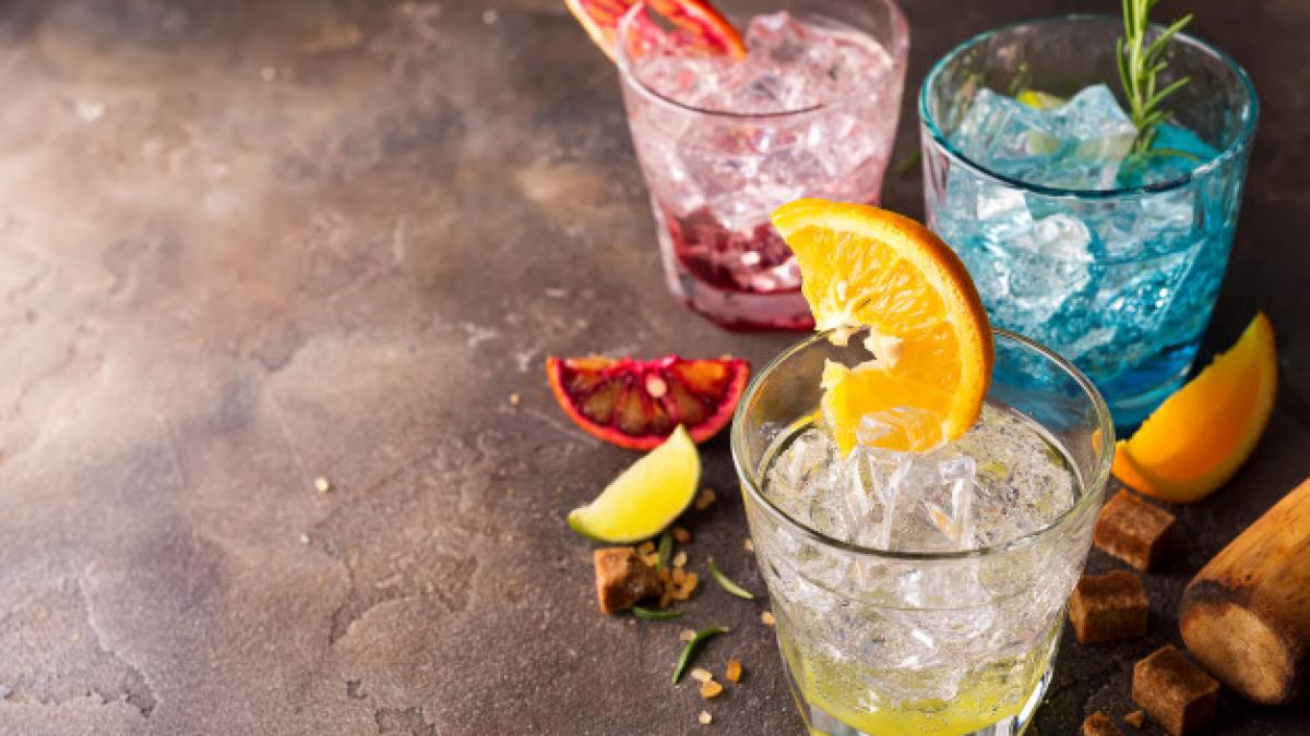 set_colorful_cocktails_with_fruits_herbs_brown_sugar_stone_background_70626_9604_46825700