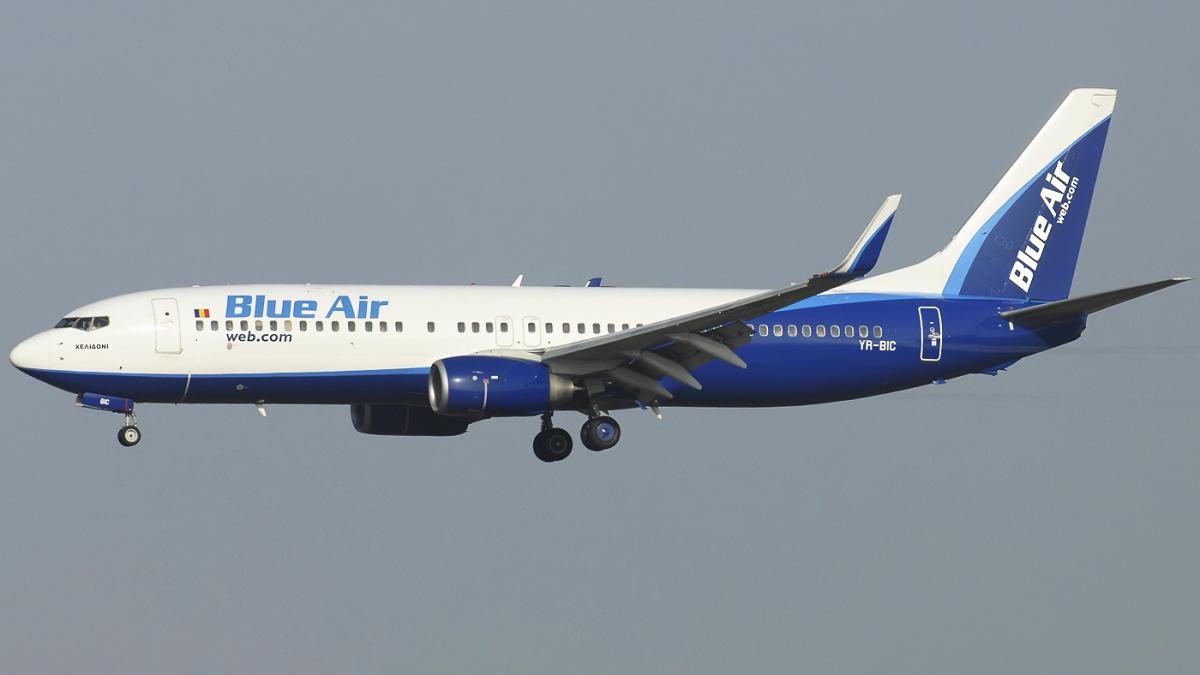 boeing_737_8bk__blue_air_jp6875833_16931100