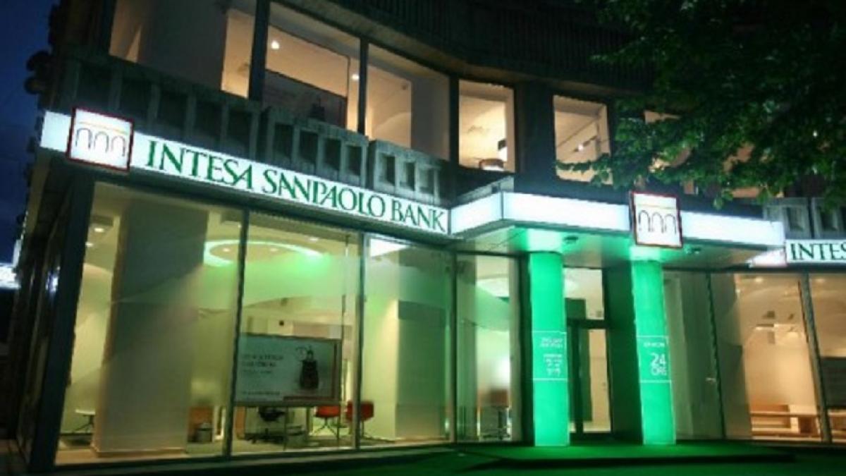 intesa_sanpaolo_525x350_52187800