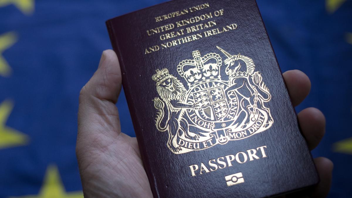 pasaport_britanic_66308400