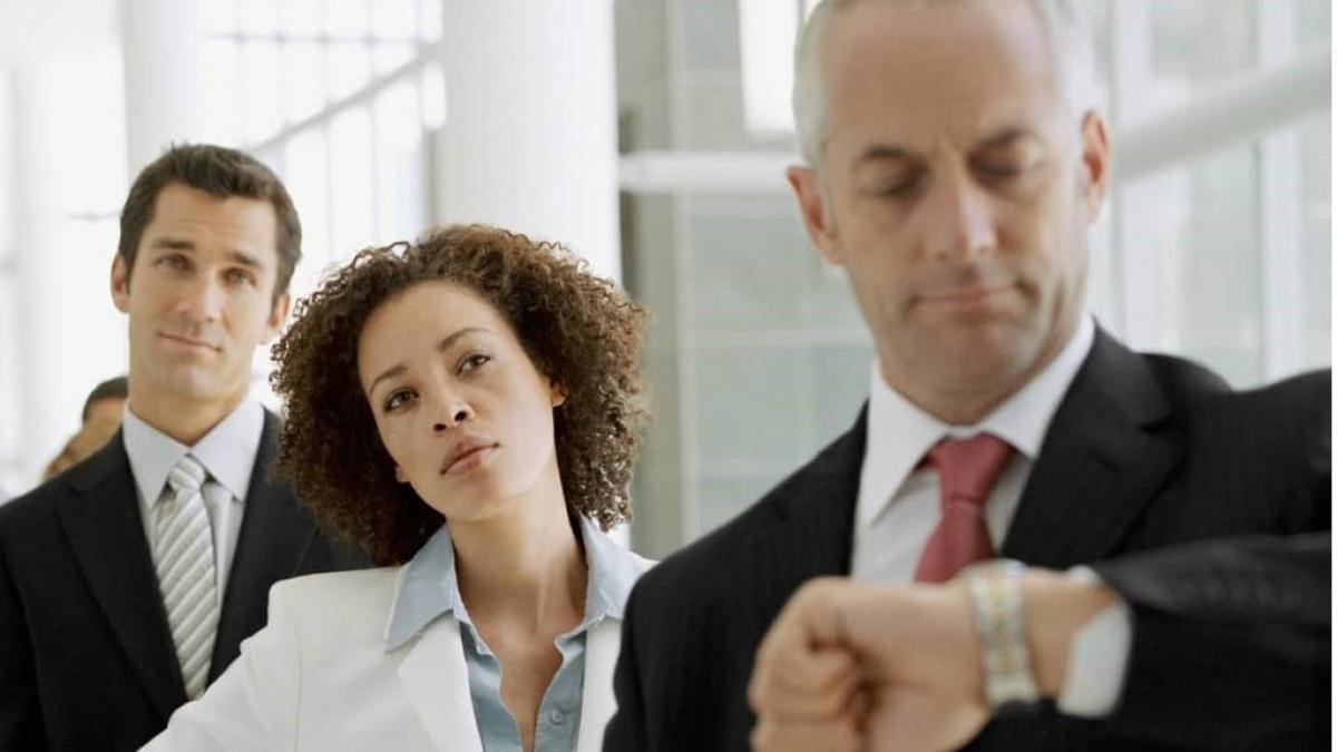 stat_la_coada_33997300