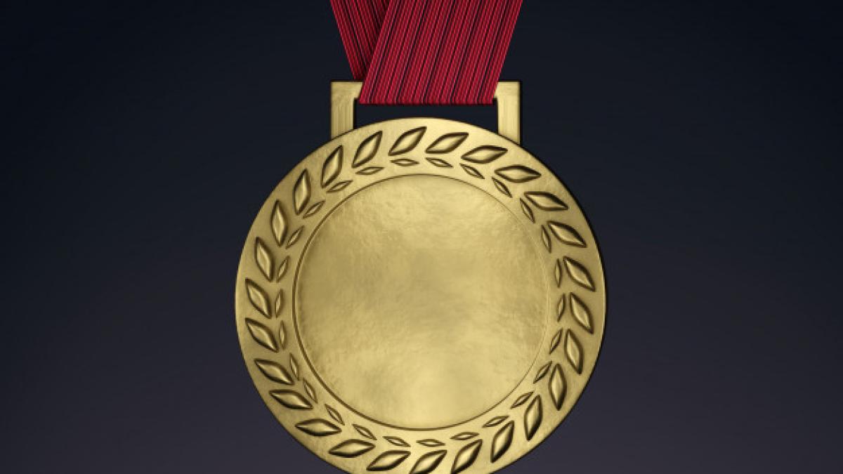 blank_gold_medal_with_ribbon_3d_render_68747_117_18358500
