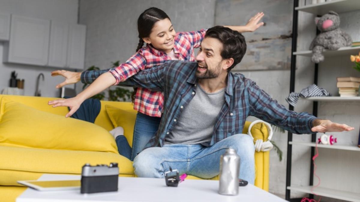 tata_fetita_29632900