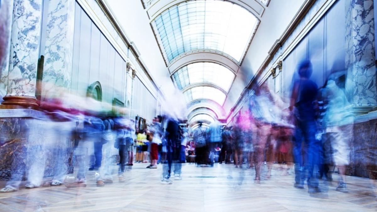 oameni_strada_53617100