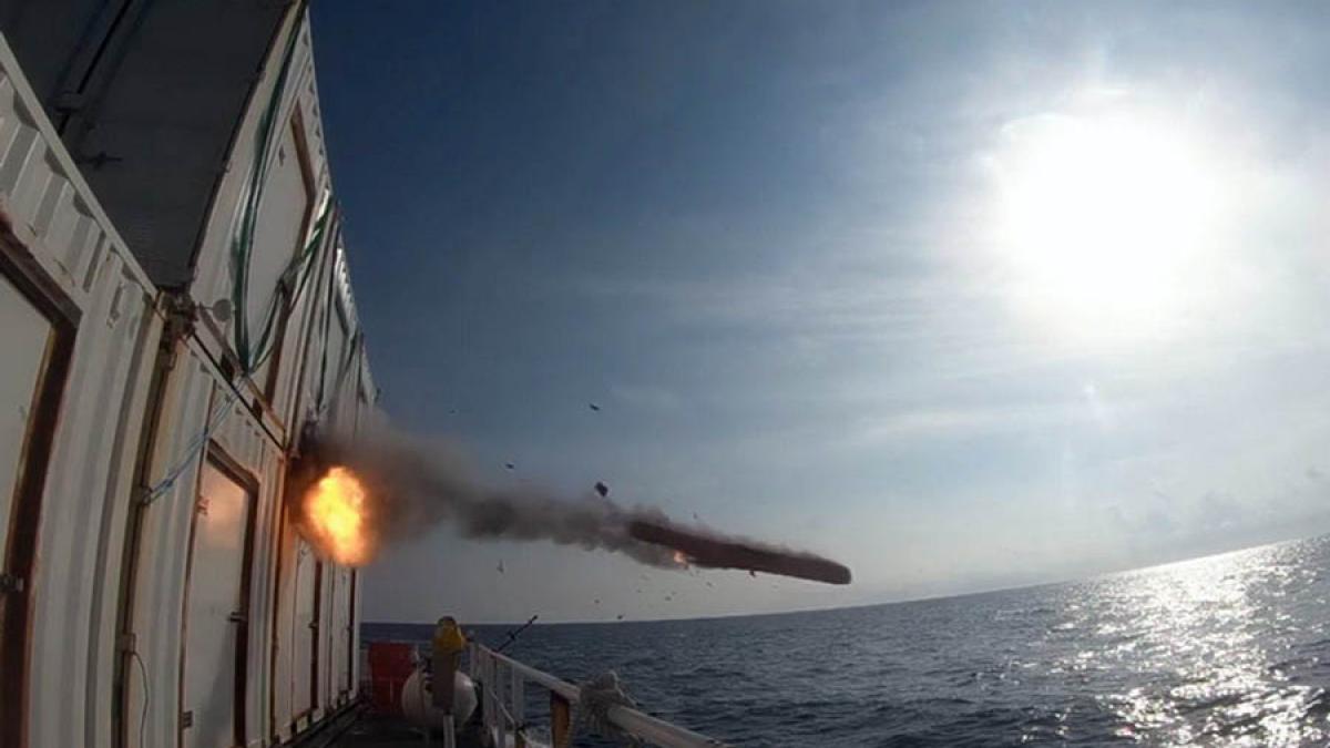 photo_sea_venom_anl_missile_marks_further_trials_milestone_2_resize_18202100