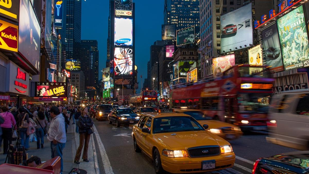 time_square_1610667_1280_43026600