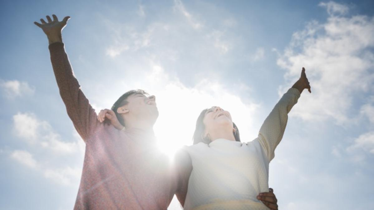 happy_young_couple_looking_sky_23_2148215611_34771900