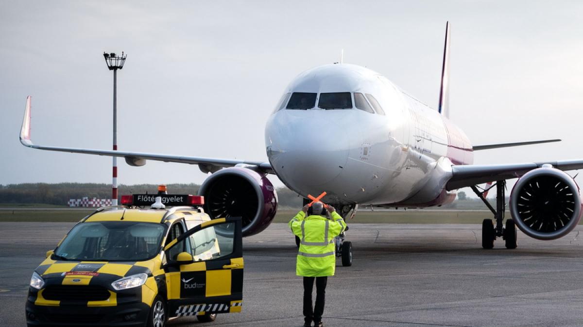 download_2_resize_57137300