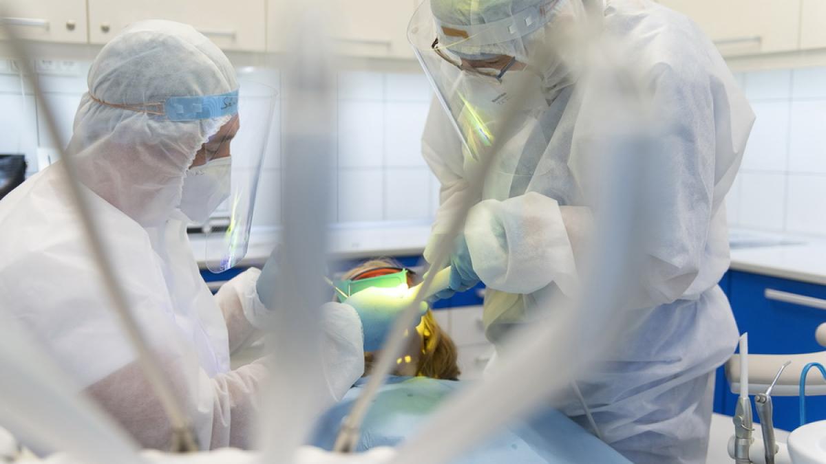 download_8_resize_19958200