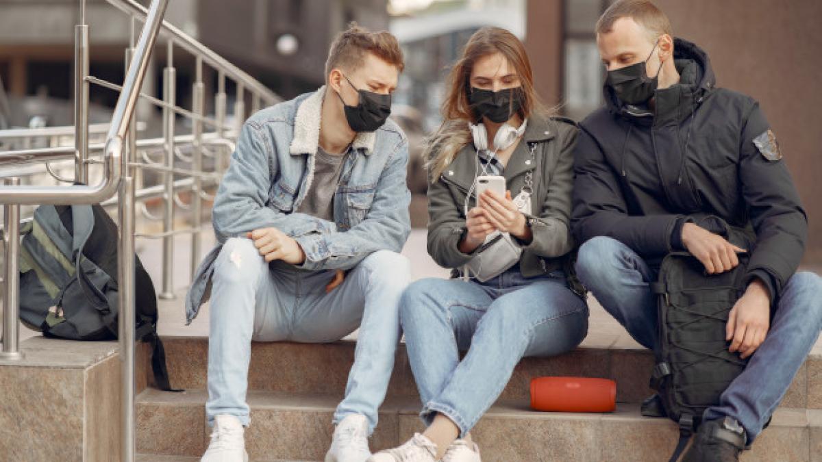 covid_19_masti_tineri_39486500