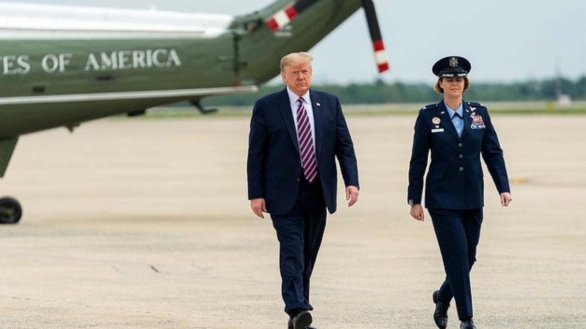 donald_trump9_68000200