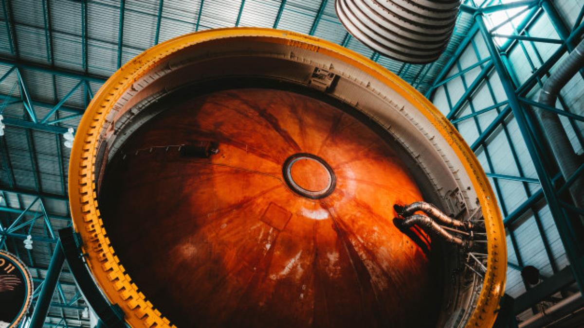 process_building_space_rocket_engine_181624_159_67447500