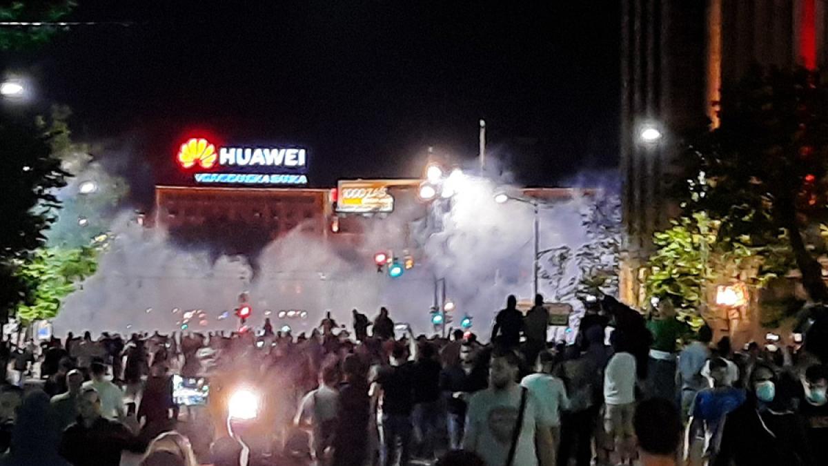 ecwuen5xqaymcz8_04588700