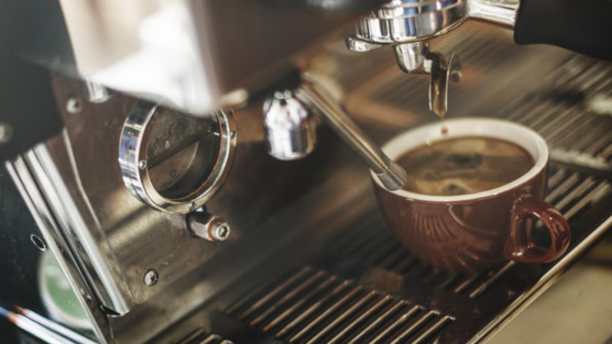 closeup_coffee_machine_53876_42967_16680500