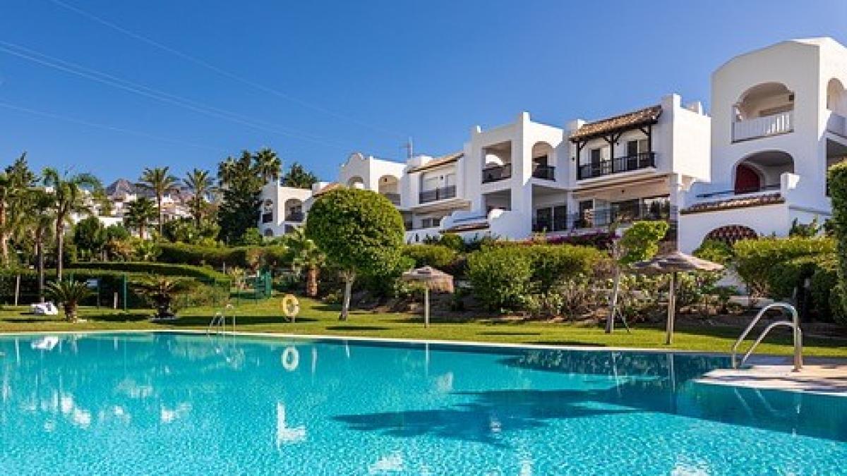 building_4579244_640_84911400