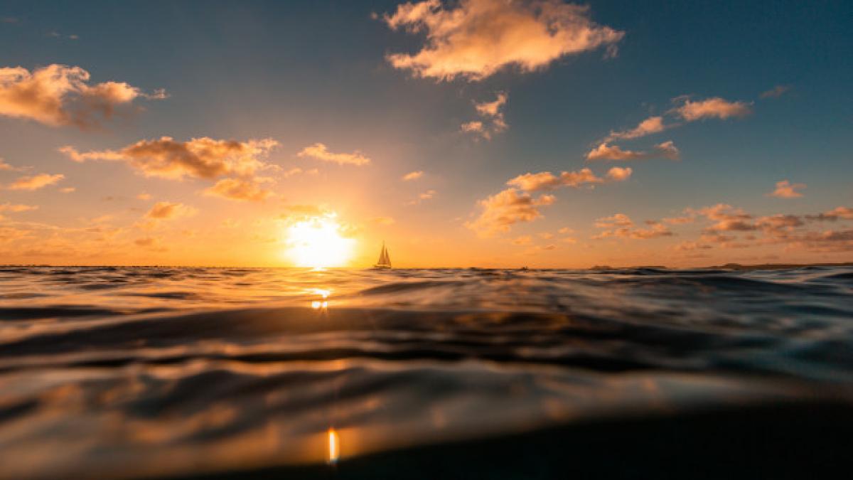 breathtaking_sunset_ocean_island_bonaire_caribbean_181624_7764_67485700