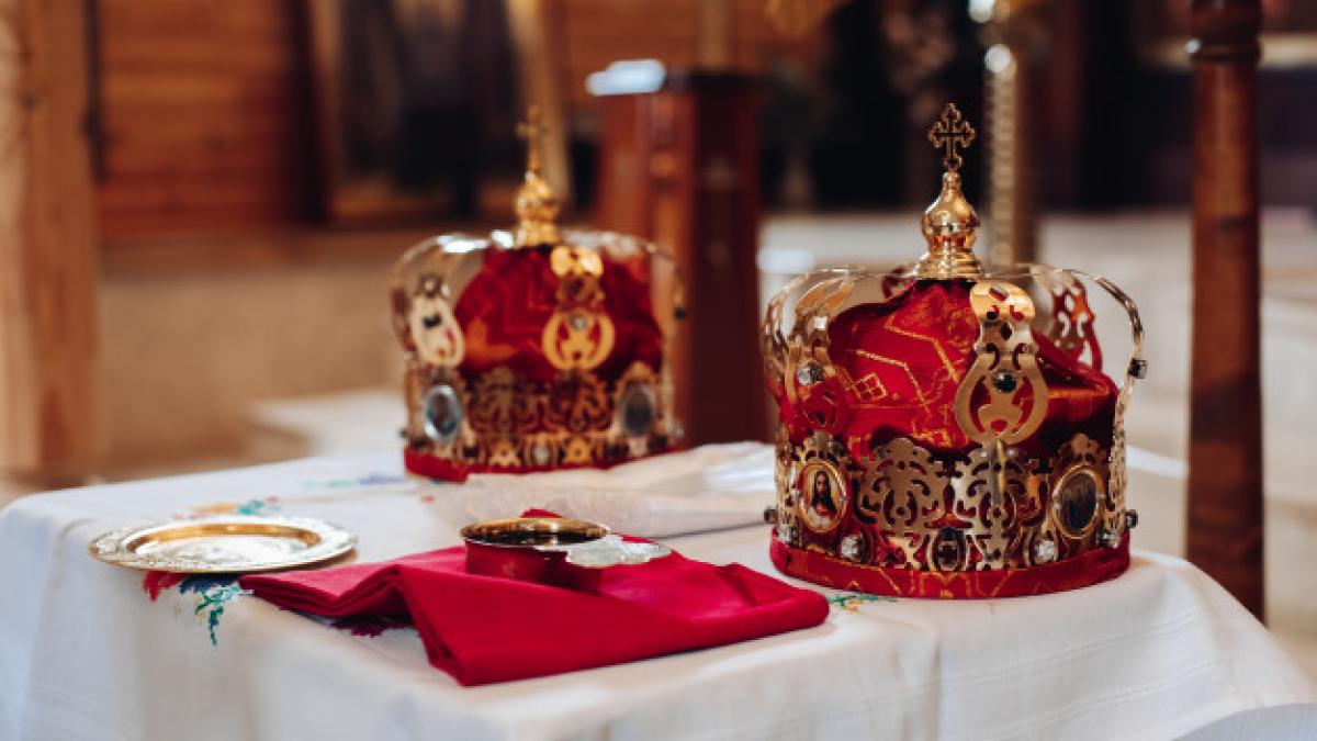 two_beautiful_crowns_with_gold_red_cloth_stand_table_church_before_baptism_baby_132075_5787_89246200