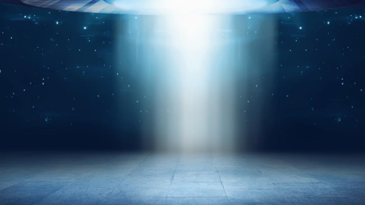 cyberspace_background_9083_683_84668800