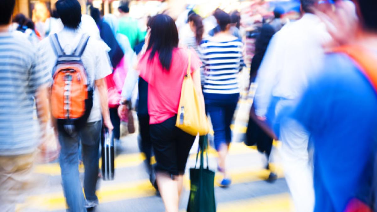 oameni_strada_68331800