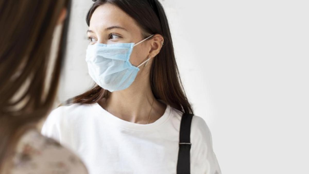 new_normal_with_face_mask_social_distance_23_2148656719_82980400