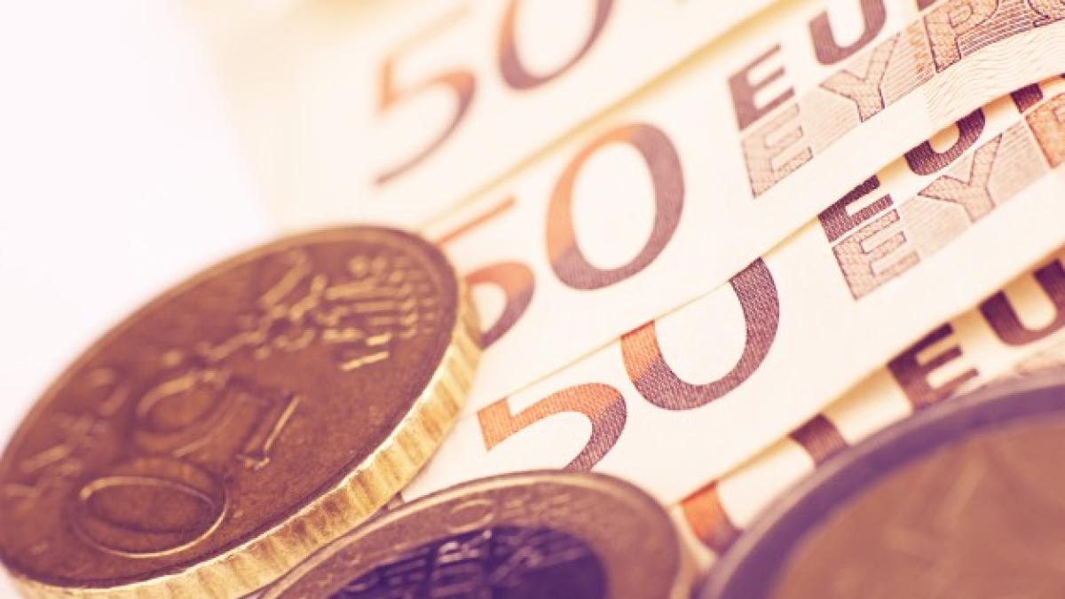 european_euro_currency_1426_269_72826600