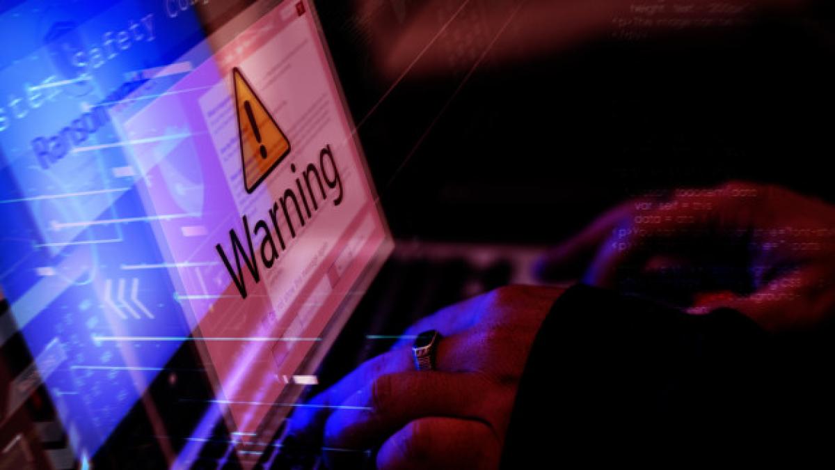 diverse_computer_hacking_shoot_53876_51570_24684800