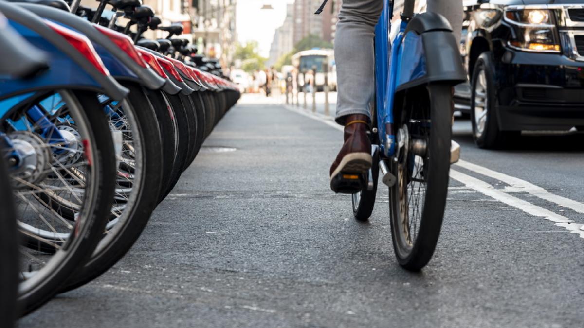 bicicleta_resize_42812700