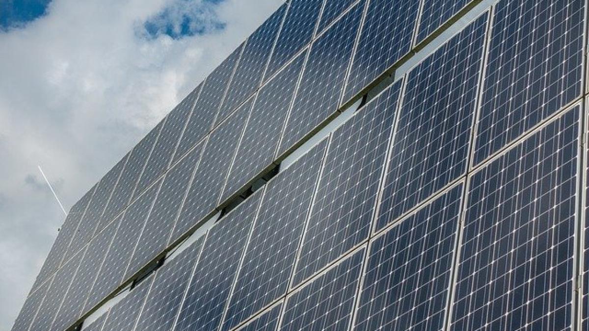 fotovoltaic_53358500