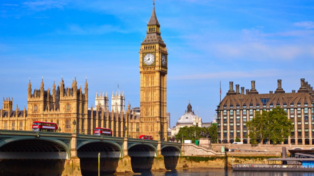 big_ben_clock_tower_thames_river_london_79295_6837_88602000