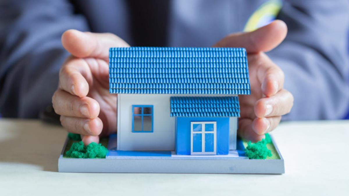 house_protection_bank_1150_12786_84037300