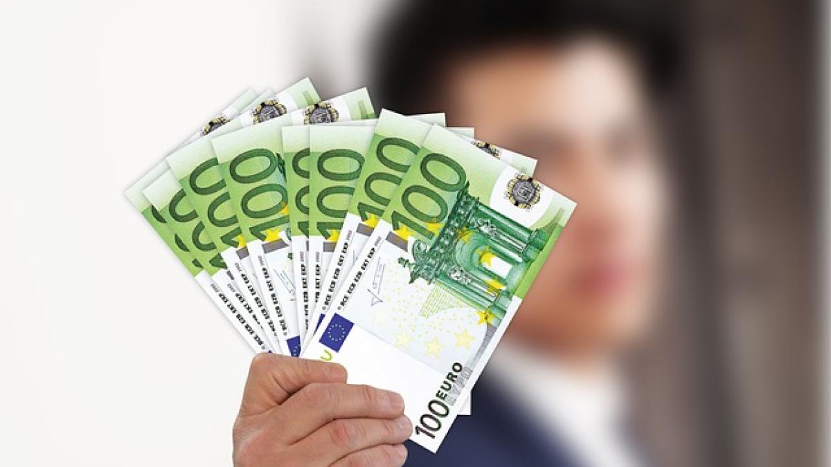 businessman_3950118_640_53502000