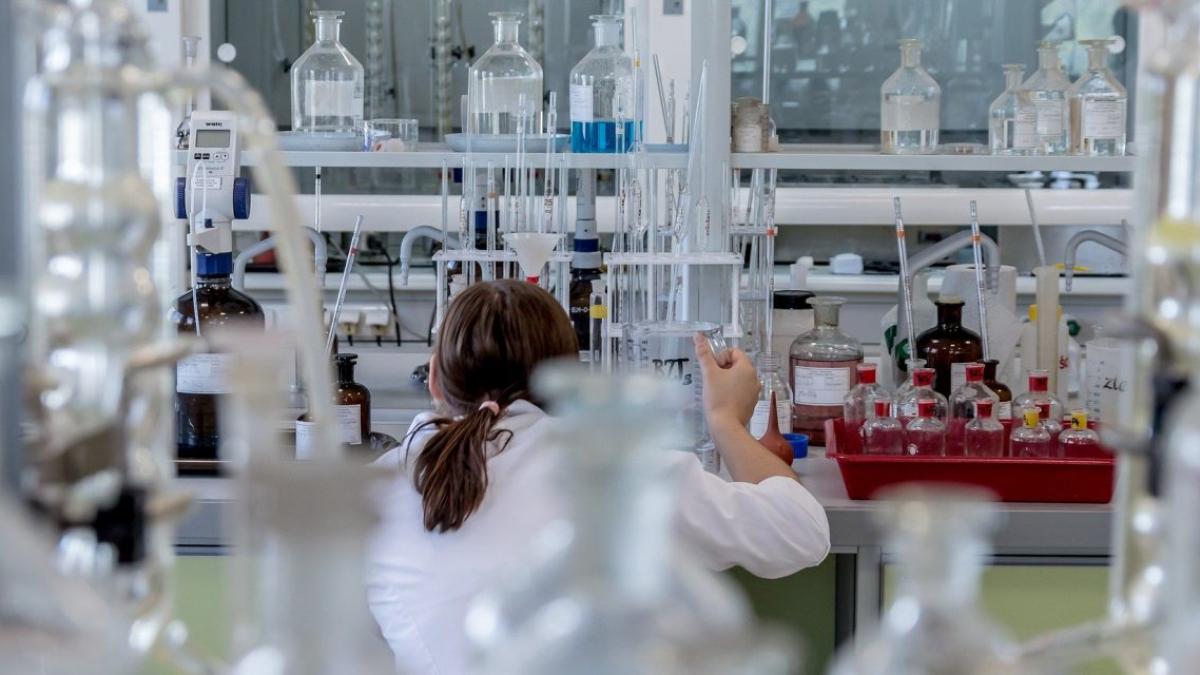 laboratory_2815640_1920_e1590676858607_1280x640_54689300