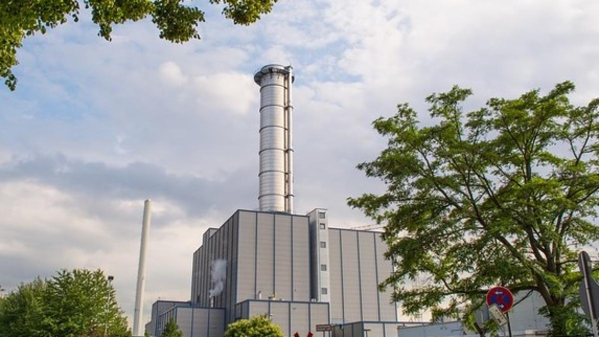 power_station_643539_640_73358000