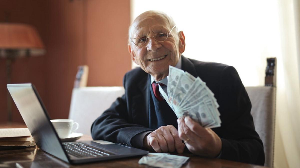 pensionar_resize_98732400