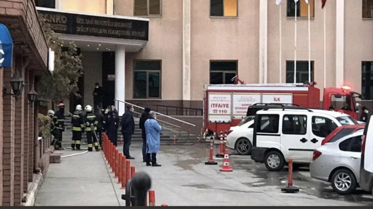 eplyjwmxiaauoeu_01381300