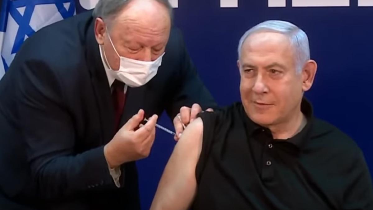 Benjamin Netanyahu, primul israelian care s-a vaccinat VIDEO