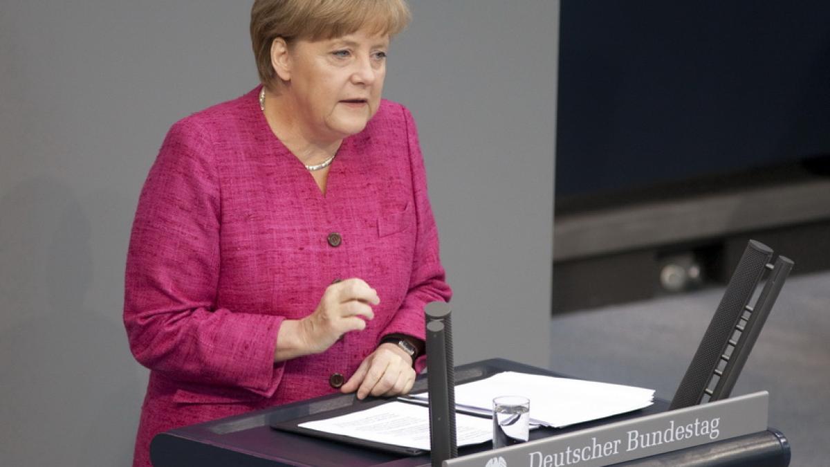 angela-merkel_resize_64816400