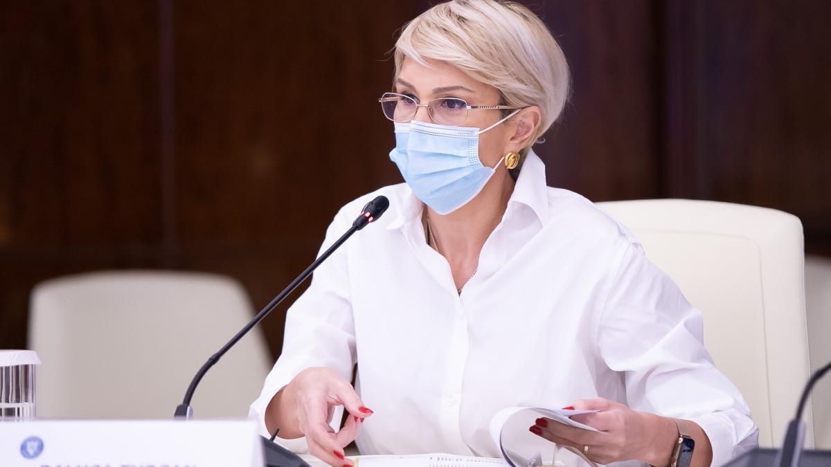 raluca-turcan4_85343500