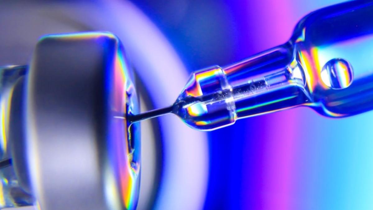 vaccin-oxford_33428600