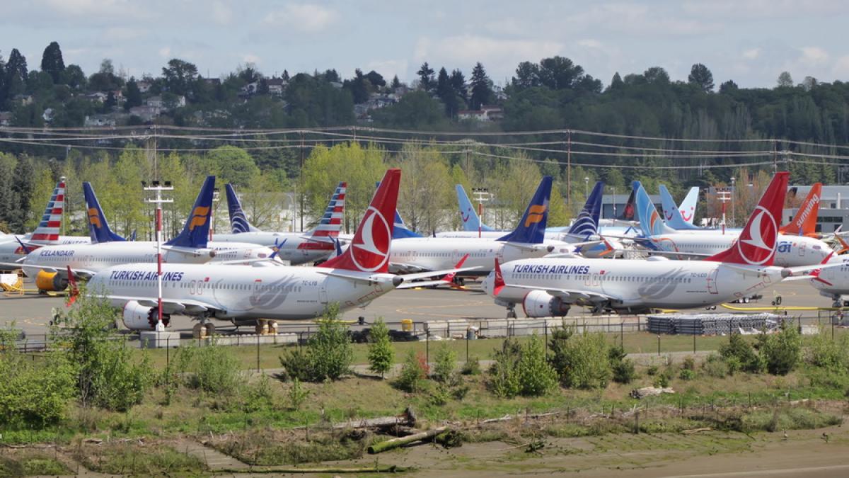 boeing_737_max_grounded_aircraft_near_boeing_field__april_2019_resize_23451300