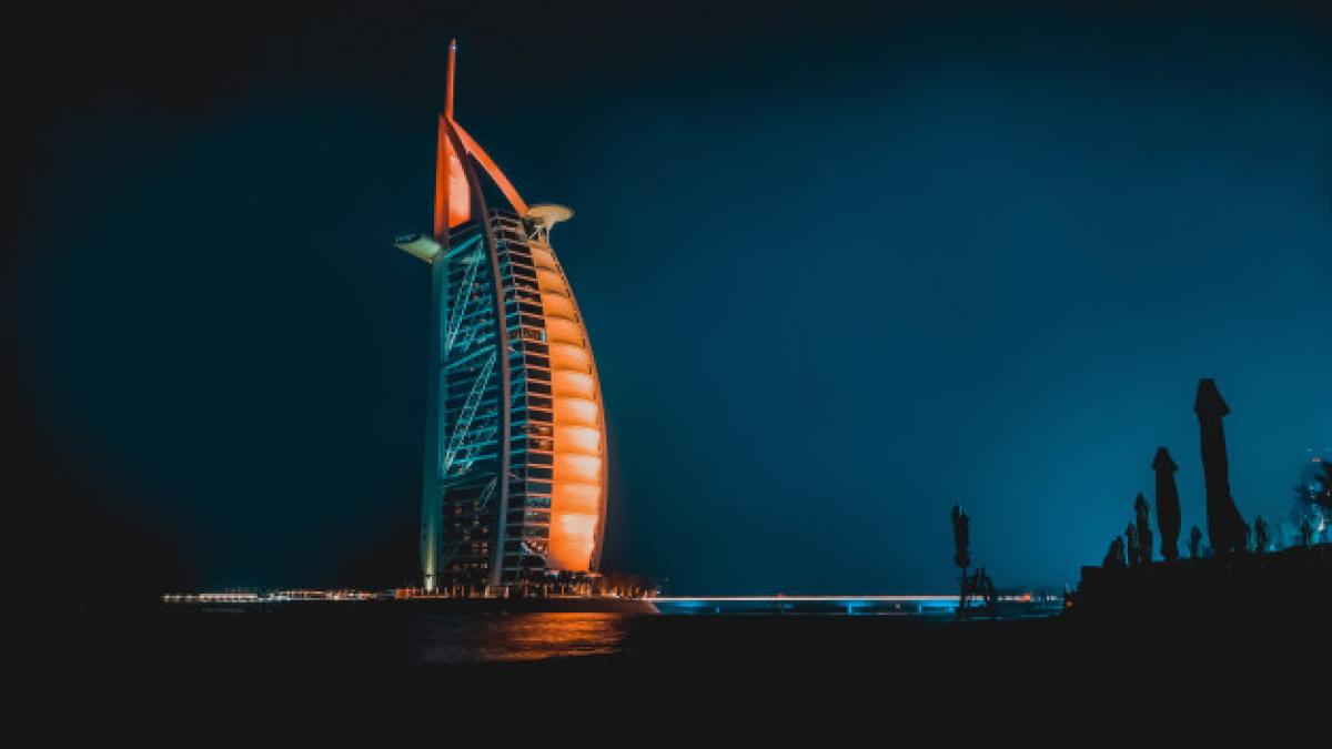 dubai-night-dubai-city-night-landscape_158388-2468_27995300